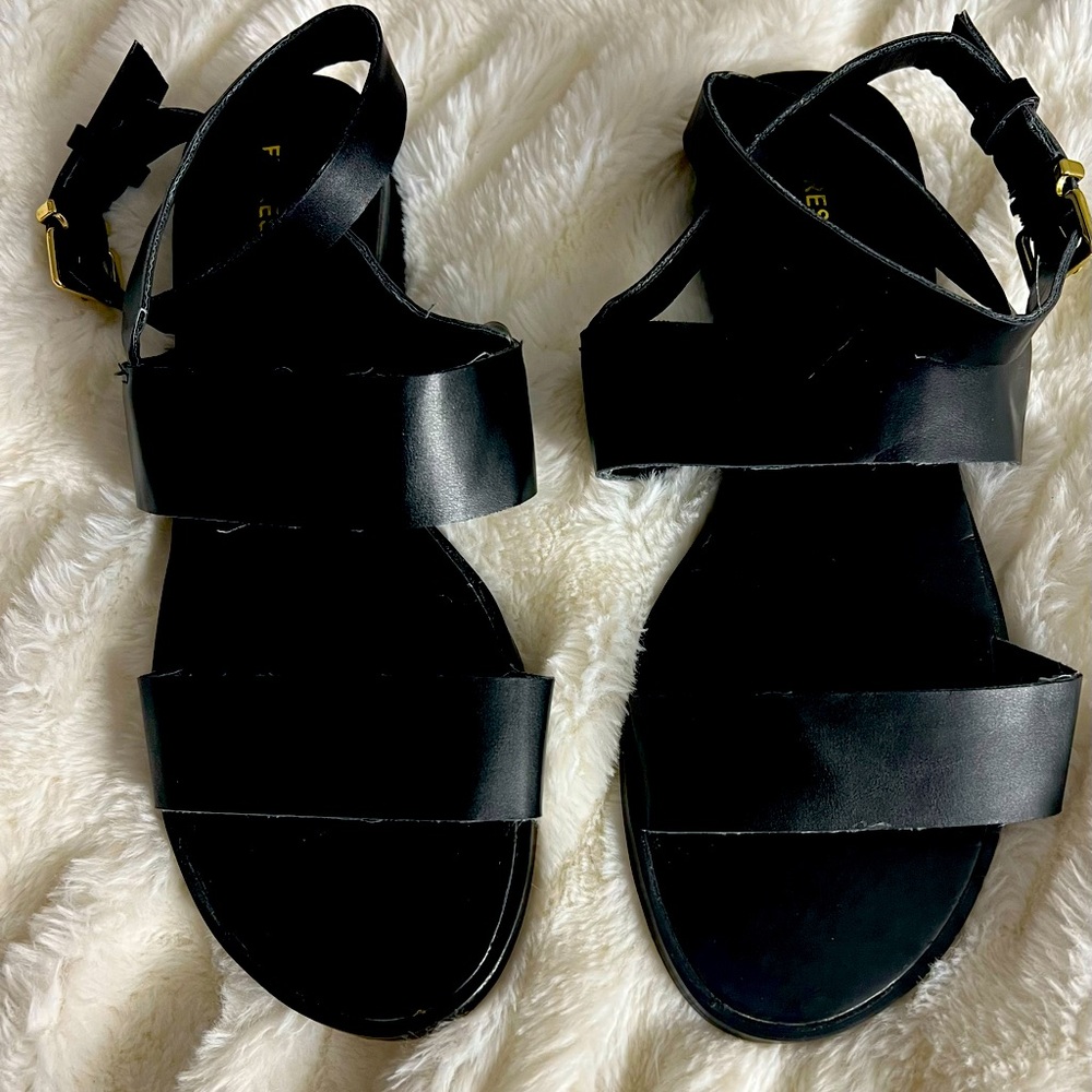 Express summer sandles